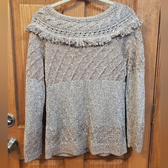White House Black Market Sweaters - White House Black Market Fringe Sequin Metallic Colorblock Sweater Size M